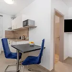 شقة With Parking Space Baska, Krk - 25249 *