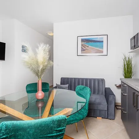 Appartement With Parking Space Baska, Krk - 25249 Baška
