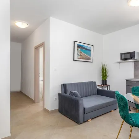 With Parking Space Baska, Krk - 25249 Appartement
