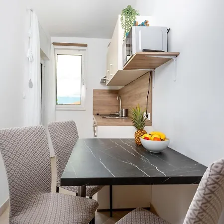 Appartement With Parking Space Baska, Krk - 25249 *