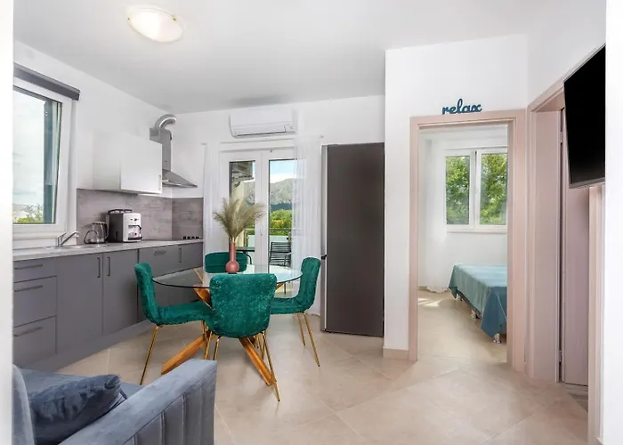 With Parking Space Baska, Krk - 25249 Apartment Baska (Krk)