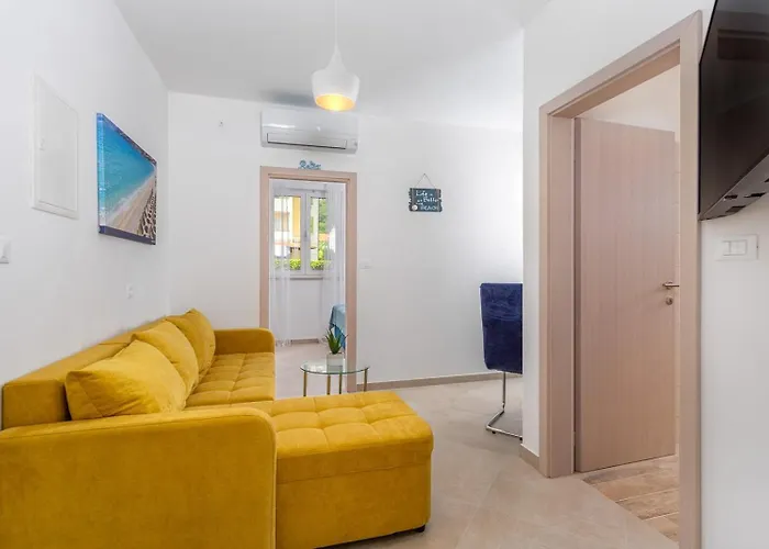With Parking Space Baska, Krk - 25249 Apartment *