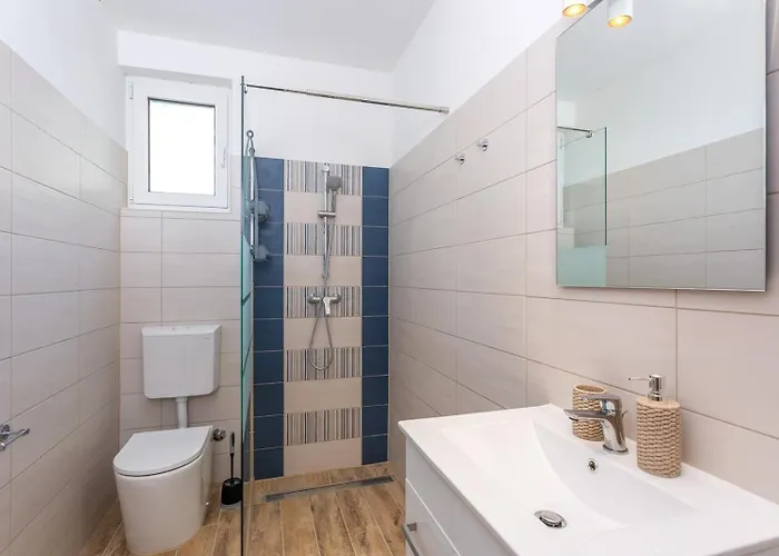 Apartment With Parking Space Baska, Krk - 25249 Baska (Krk)