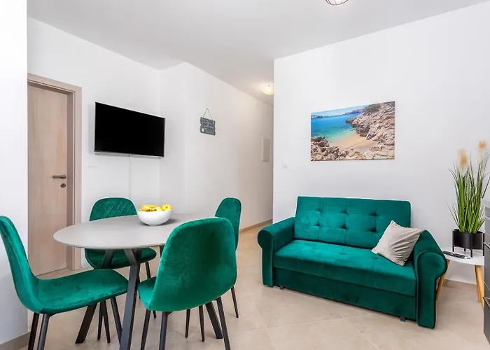 Apartment With Parking Space Baska, Krk - 25249 Baska (Krk)