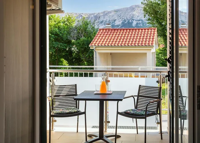 Apartment With Parking Space Baska, Krk - 25249 *