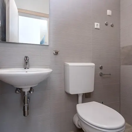 With Parking Space Baska, Krk - 25249 Appartamento
