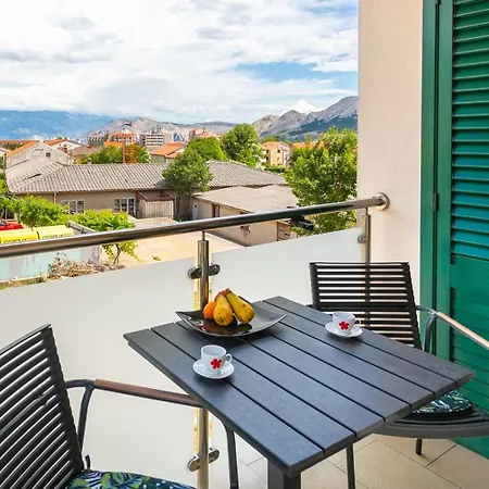 Appartamento With Parking Space Baska, Krk - 25249
