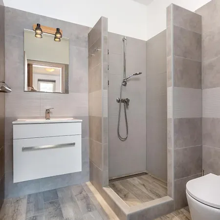 Appartamento With Parking Space Baska, Krk - 25249